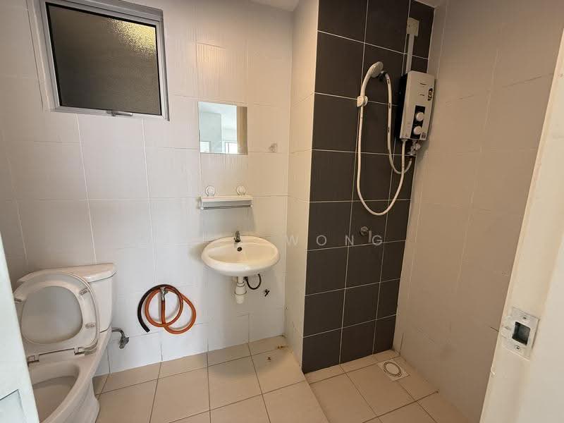 Condominium for Rent at Residensi Puchongmas - Joey Wong - Bathroom - PropertyGuru.com.my
