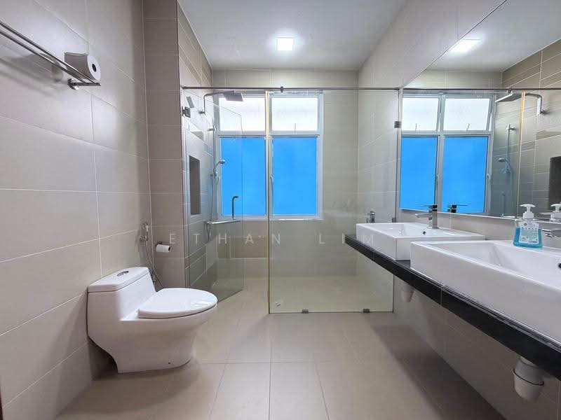 Terraced House for Sale in Johor Bahru (Johor) - Ethan Lim - Bathroom - PropertyGuru.com.my