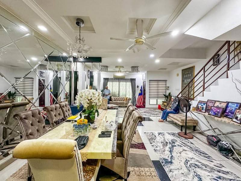 Rumah Teres 3-Tingkat untuk Dijual di Taman Samudra Teres (Batu Caves) - Farid Fahmi - Living Room - PropertyGuru.com.my