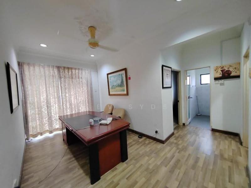 Bungalow House untuk Disewa di Bandar Country Homes (Rawang) - Jeev Syds - Study - PropertyGuru.com.my