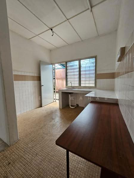 1-storey Terraced House for Rent in Taman Setapak Indah (Setapak) - Azean Wahab - Kitchen - PropertyGuru.com.my