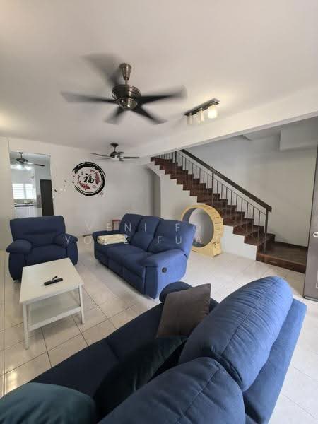 Rumah Teres 2-Tingkat untuk Dijual di Setia Alam (Selangor) - Veni Foo Yoke Fuang - Living Room - PropertyGuru.com.my