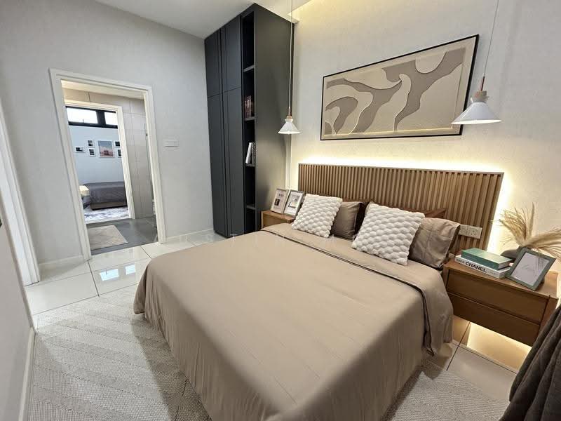 Service Residence for Sale at Coronade Twins @ Coronation Square - Austin Moh - Bedroom - PropertyGuru.com.my