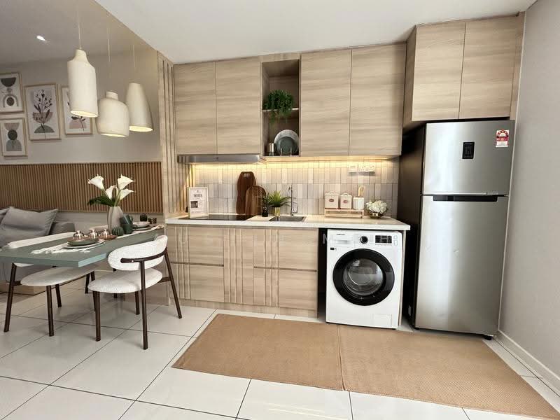 Service Residence for Sale at Coronade Twins @ Coronation Square - Austin Moh - Kitchen - PropertyGuru.com.my