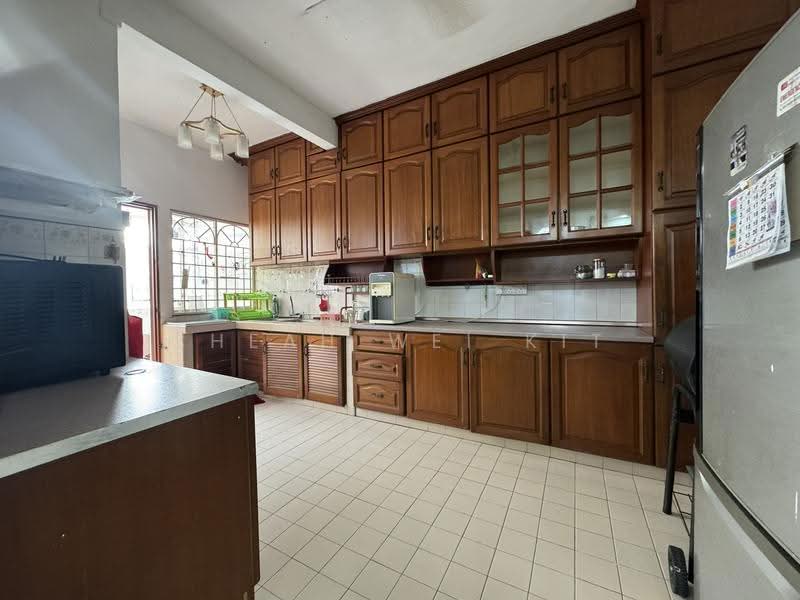 2-storey Terraced House for Sale in Kelana Jaya (Petaling Jaya) - Cheah Wei Kit - Kitchen - PropertyGuru.com.my