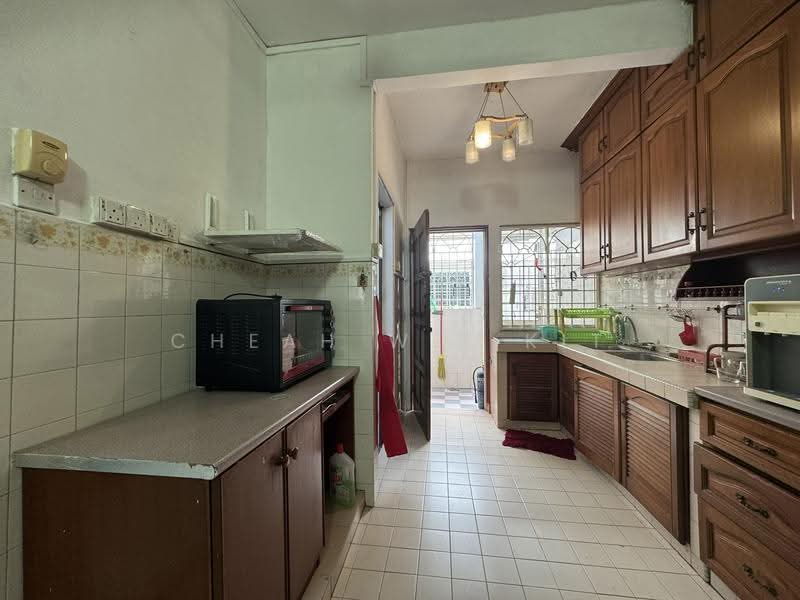 2-storey Terraced House for Sale in Kelana Jaya (Petaling Jaya) - Cheah Wei Kit - Kitchen - PropertyGuru.com.my