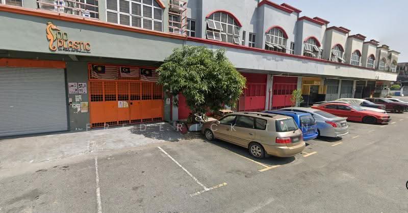 Terrace Factory for Rent in Bandar Pinggiran Subang (Shah Alam) - Frederick Tan - Exterior - PropertyGuru.com.my