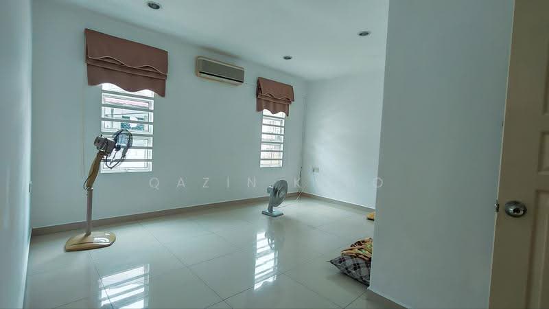 2-storey Terraced House for Sale in Taman Pelangi (Ipoh) - Qazin Khoo - Interior - PropertyGuru.com.my
