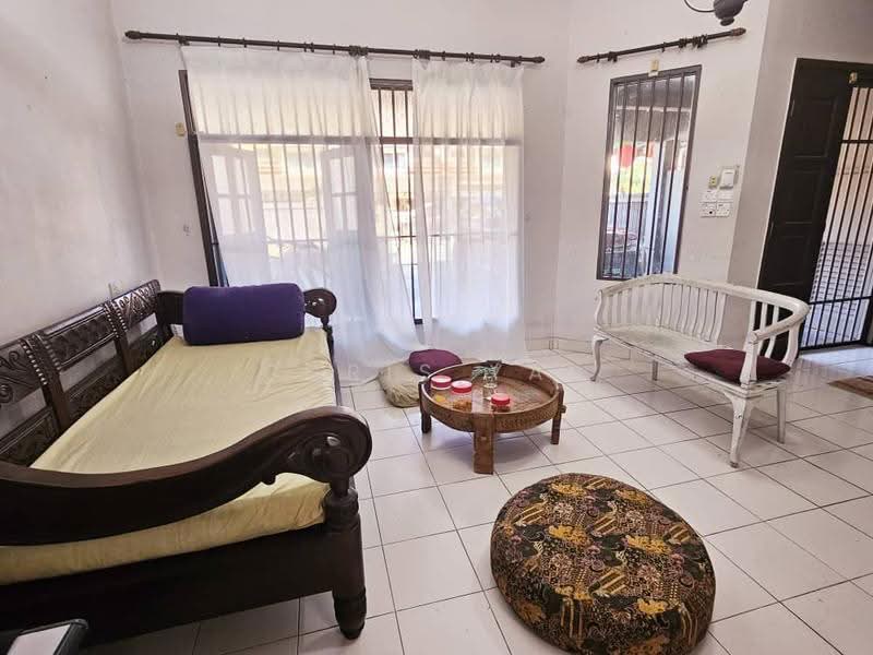 Rumah Teres 2-Tingkat untuk Dijual di Kota Damansara (Selangor) - Chris Yap - Living Room - PropertyGuru.com.my