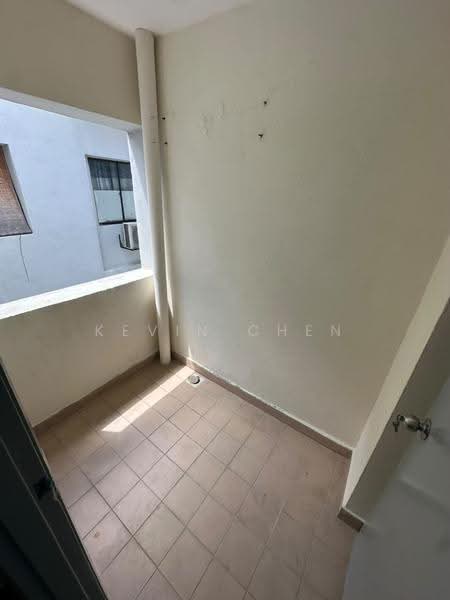 Apartment for Rent at Chin Woo Court - Kevin Chen - Balcony - PropertyGuru.com.my