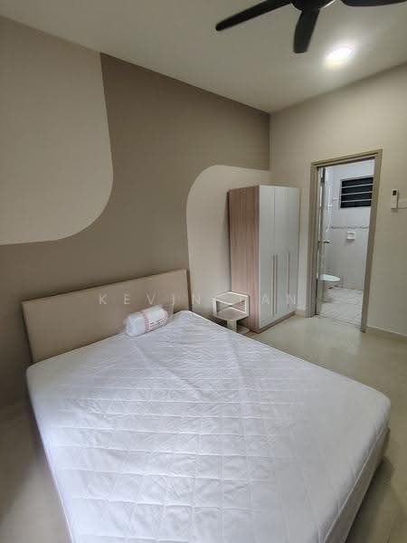 Kondominium untuk Disewa di Pelangi Utama - Kevin Tan - Bedroom - PropertyGuru.com.my