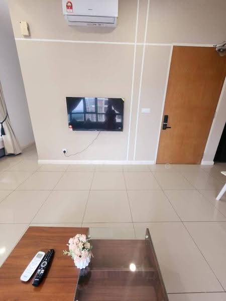 Kediaman Servis untuk Disewa di D'Pristine - Chloe Ying - Living Room - PropertyGuru.com.my