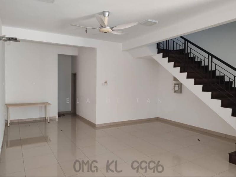 Terraced House for Rent in Bandar Bukit Raja (Klang) - Elaine Tan - Living Room - PropertyGuru.com.my