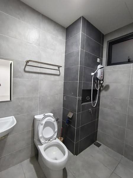 Kediaman Servis untuk Disewa di ASTON ACACIA - Jane Ng - Bathroom - PropertyGuru.com.my
