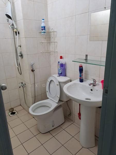 Service Residence for Rent at Millennium Place @ Millennium Square - Dixon Wong - Bathroom - PropertyGuru.com.my