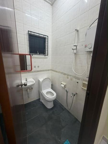1-storey Terraced House for Rent in Taman Daya (Johor Bahru) - Jason Chew - Bathroom - PropertyGuru.com.my