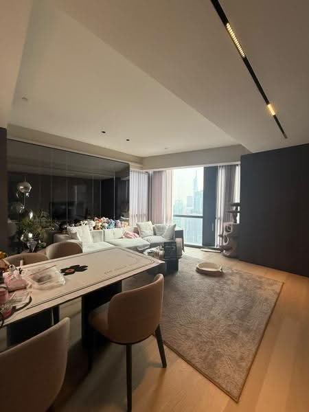 Kediaman Servis untuk Dijual di Star Residences Three - Marvin Liu - Living Room - PropertyGuru.com.my