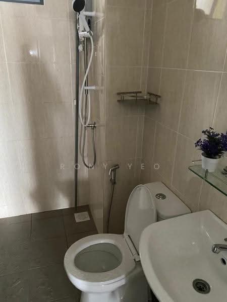 Condominium for Rent at Vista Bangi - Rony Yeo - Bathroom - PropertyGuru.com.my