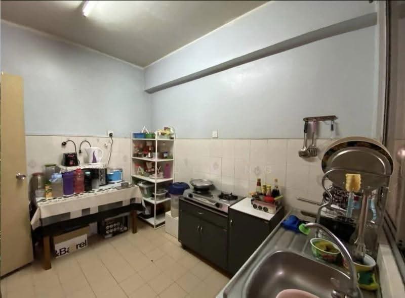 Pangsapuri untuk Dijual di Pangsapuri Persiaran Tanjung - Jayden Ng - Kitchen - PropertyGuru.com.my