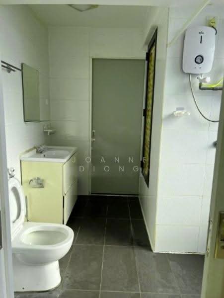 Service Residence for Rent at Halo Sunday @ Empire City - Joanne Diong - Bathroom - PropertyGuru.com.my