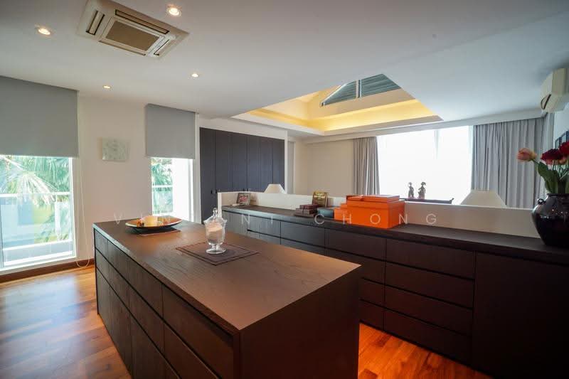 Bungalow House for Sale in Kota Kinabalu (Sabah) - Vincent Chong - Master Suite - PropertyGuru.com.my