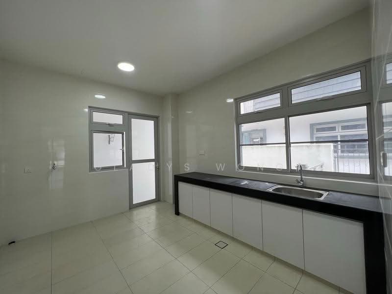 Rumah Kluster untuk Disewa di Taman Ekoflora (Johor Bahru) - Gladys Wong - Kitchen - PropertyGuru.com.my