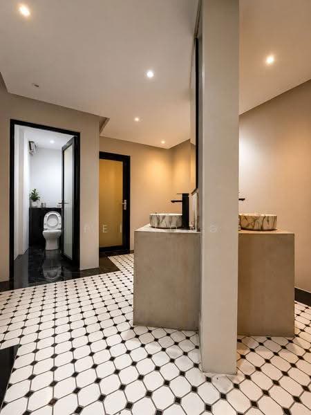 Shop / Office untuk Dijual di George Town (Penang) - Pei Hong - Bathroom - PropertyGuru.com.my