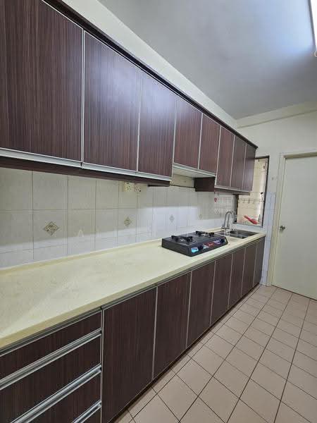 Kondominium untuk Disewa di Puncak Seri Kelana - Allen Tan - Kitchen - PropertyGuru.com.my