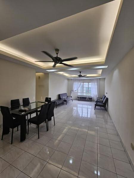 Kondominium untuk Disewa di Puncak Seri Kelana - Allen Tan - Living Room - PropertyGuru.com.my