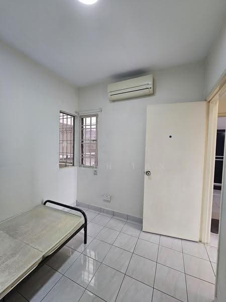 Kondominium untuk Disewa di Puncak Seri Kelana - Allen Tan - Bedroom - PropertyGuru.com.my