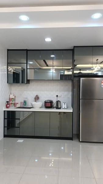 Service Residence for Rent at SkyLake Residence - Felicia Ng - Kitchen - PropertyGuru.com.my