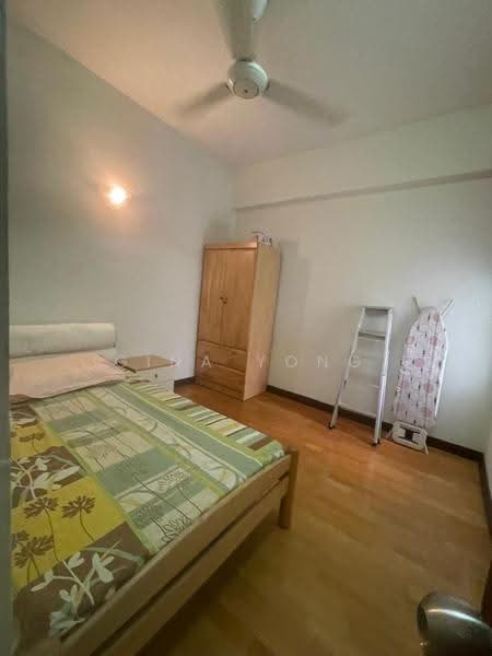 Kondominium untuk Disewa di Gurney Park Condominium - Gina Yong - Bedroom - PropertyGuru.com.my