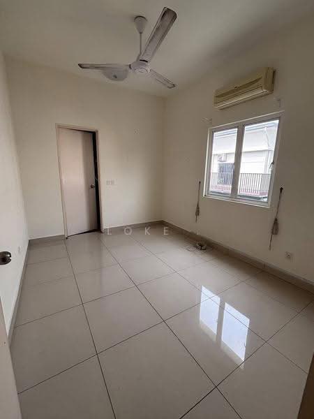 Rumah Berkembar untuk Dijual di Setia Damai (Setia Alam) - Loke . - Interior - PropertyGuru.com.my
