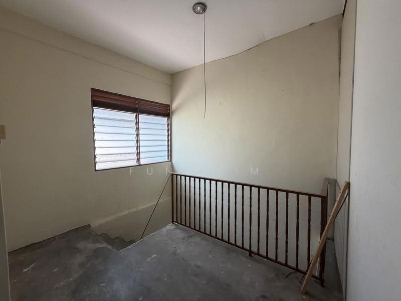 Shop / Office untuk Disewa di Lebuh Noordin (George Town) - Fung Lim - Interior - PropertyGuru.com.my