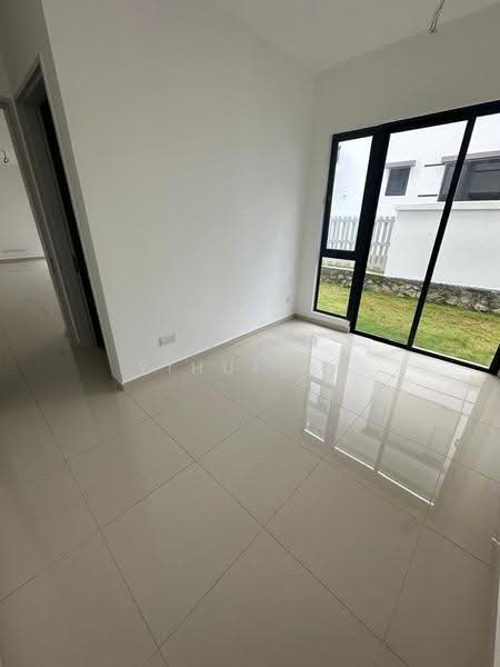 Semi-Detached House for Sale in Shah Alam (Selangor) - YiHui Ng - PropertyGuru.com.my