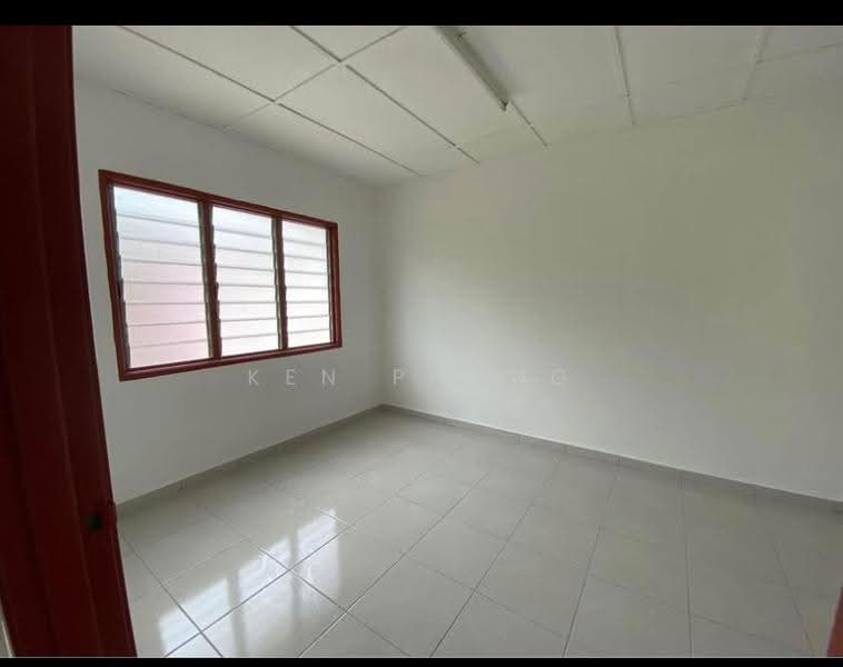 Rumah Flat untuk Disewa di Pangsapuri Nusa Kurnia - Ken Phang - Interior - PropertyGuru.com.my