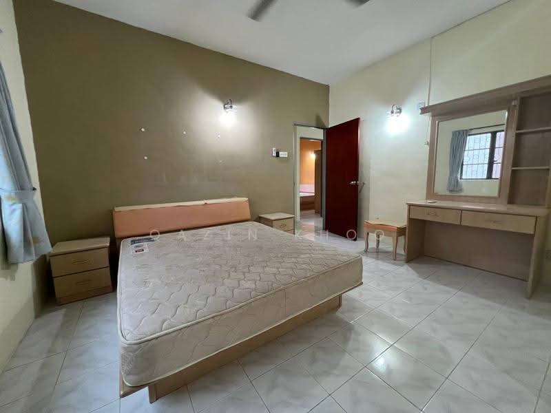 Kondominium untuk Disewa di Rayaria - Qazin Khoo - Bedroom - PropertyGuru.com.my