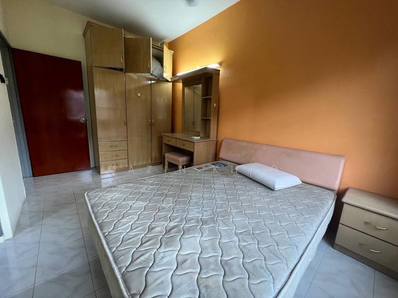 Kondominium untuk Disewa di Rayaria - Qazin Khoo - Bedroom - PropertyGuru.com.my