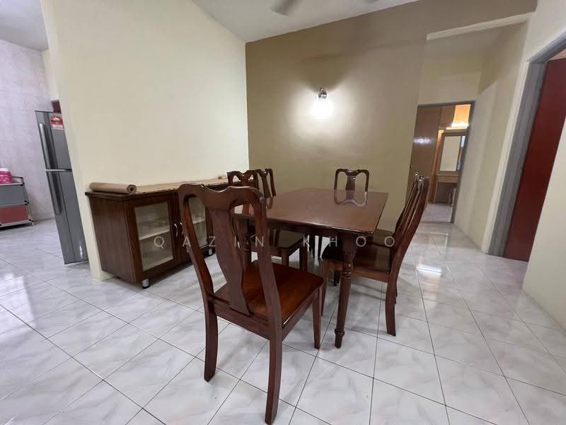 Kondominium untuk Disewa di Rayaria - Qazin Khoo - Dining Room - PropertyGuru.com.my