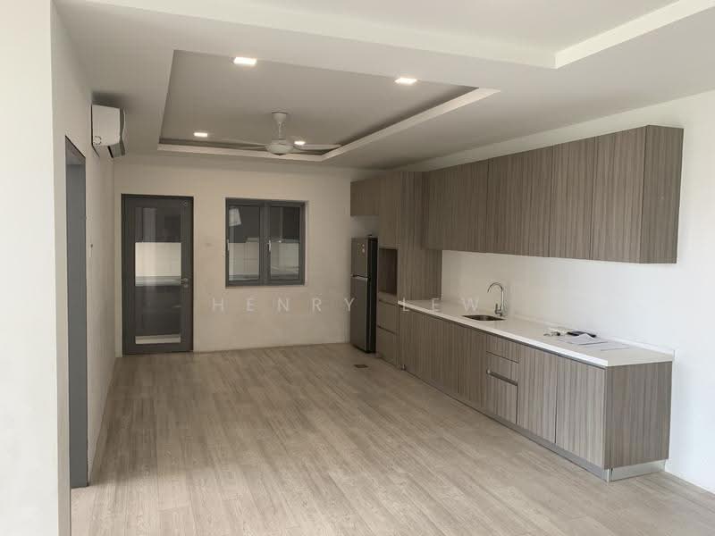 Condominium for Sale at Lakefront Residence - Henry Lew - Kitchen - PropertyGuru.com.my