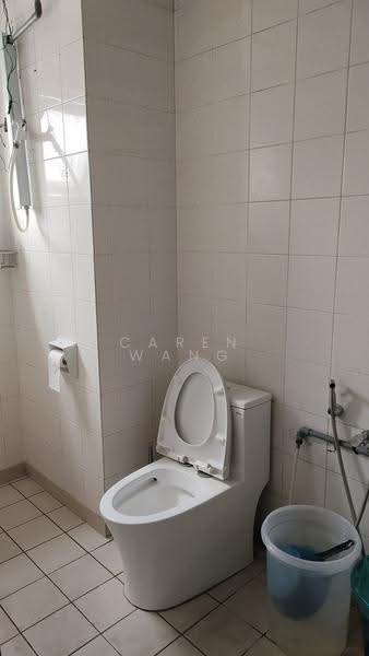 Shop / Office for Sale in Jalan Ipoh (Kuala Lumpur) - Caren Wang - Bathroom - PropertyGuru.com.my