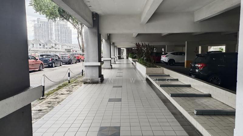Shop / Office for Sale in Jalan Ipoh (Kuala Lumpur) - Caren Wang - Exterior - PropertyGuru.com.my