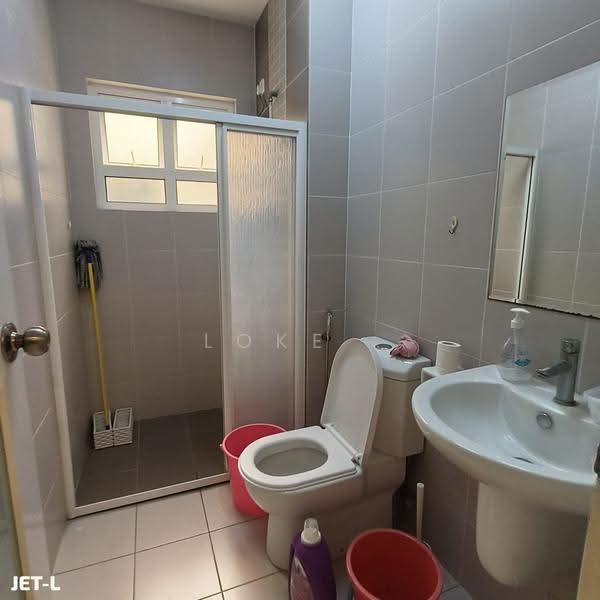 Rumah Berkembar untuk Dijual di Setia Damai (Setia Alam) - Loke . - Bathroom - PropertyGuru.com.my