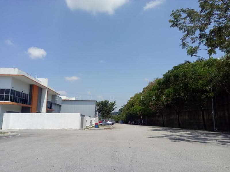Semi-D Factory for Sale in Puchong (Selangor) - Edmund Chan - Exterior - PropertyGuru.com.my