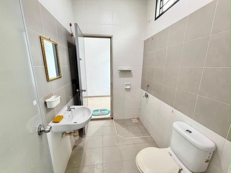 2-storey Terraced House for Sale in Taman Nusa Sentral (Iskandar Puteri (Nusajaya)) - Emily Hau - Bathroom - PropertyGuru.com.my