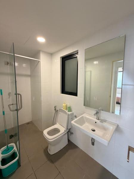 Kediaman Servis untuk Disewa di Parc 3 - Eric Chin - Bathroom - PropertyGuru.com.my