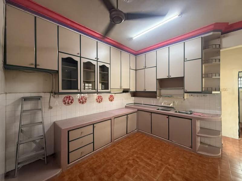 1-storey Terraced House for Rent in Taman Skudai Baru (Skudai) - Au Yong Lucy - Kitchen - PropertyGuru.com.my