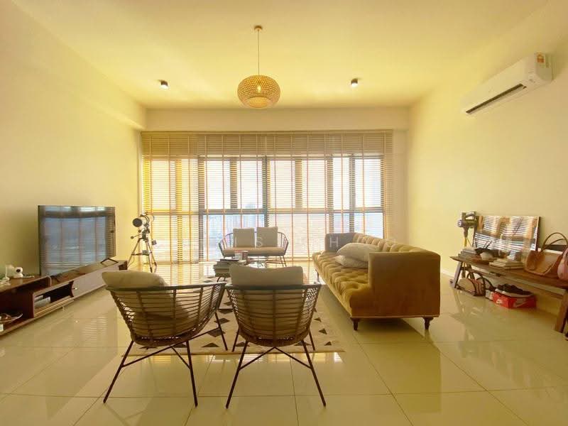Kondominium untuk Dijual di The Era @ Duta North - Chris Choo - Living Room - PropertyGuru.com.my