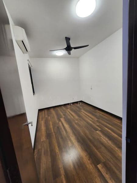 Kediaman Servis untuk Dijual di Symphony Tower (Menara Simfoni) - GAN WEY SAND - Interior - PropertyGuru.com.my