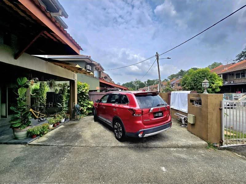 2-storey Terraced House for Sale in Seksyen 5 (Kota Damansara) - Thoriq Suparman - Exterior - PropertyGuru.com.my
